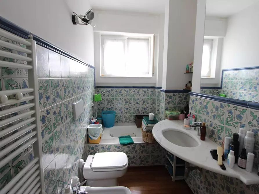 Immagine 32 di Mansarda in vendita  a La Spezia