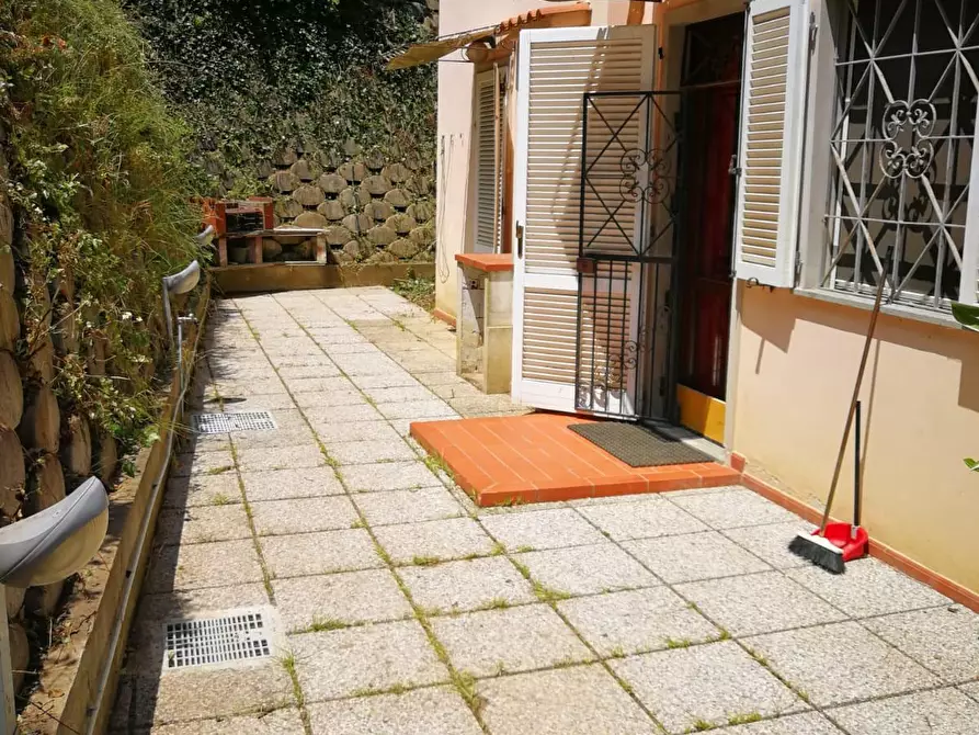 Immagine 24 di Appartamento in vendita  a Collesalvetti