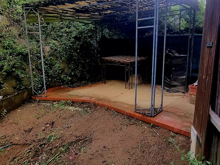 Immagine 12 di Appartamento in vendita  a Collesalvetti