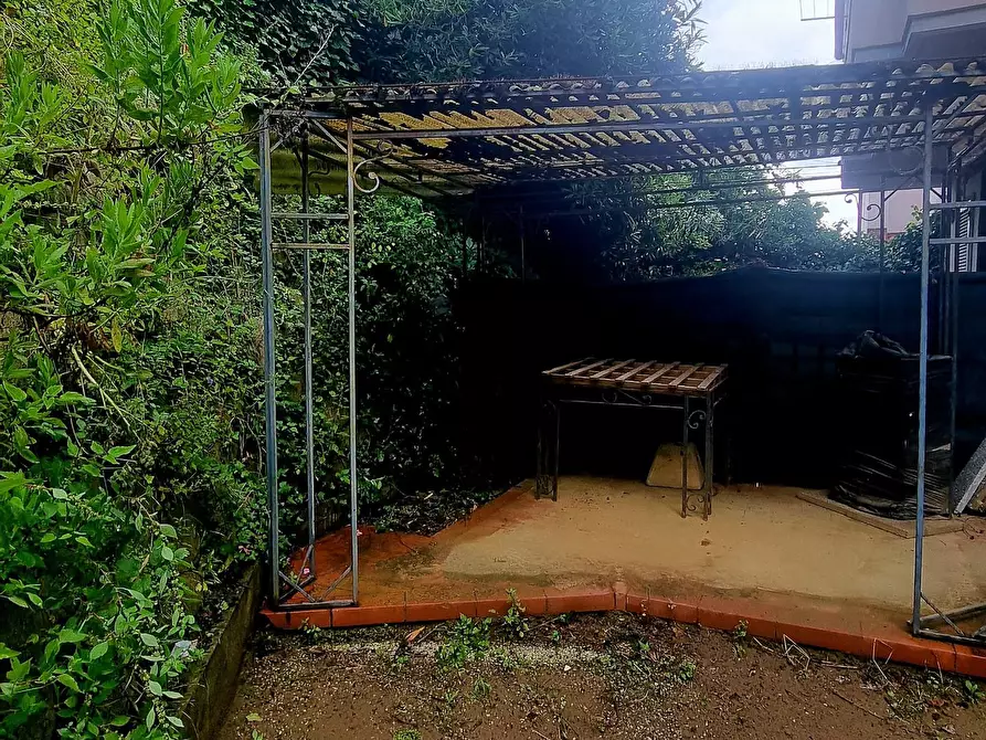 Immagine 15 di Appartamento in vendita  a Collesalvetti