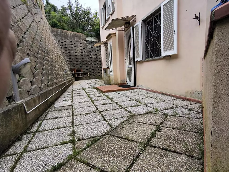 Immagine 15 di Appartamento in vendita  a Collesalvetti