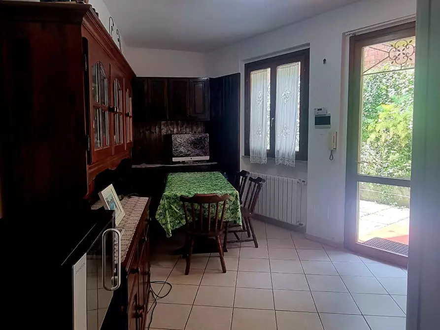 Immagine 7 di Appartamento in vendita  a Collesalvetti