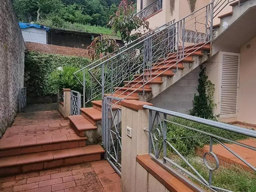 Immagine 18 di Appartamento in vendita  a Collesalvetti