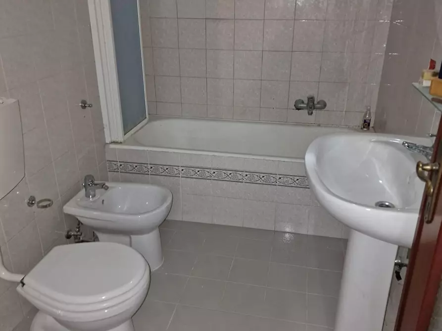 Immagine 20 di Appartamento in vendita  a Fivizzano