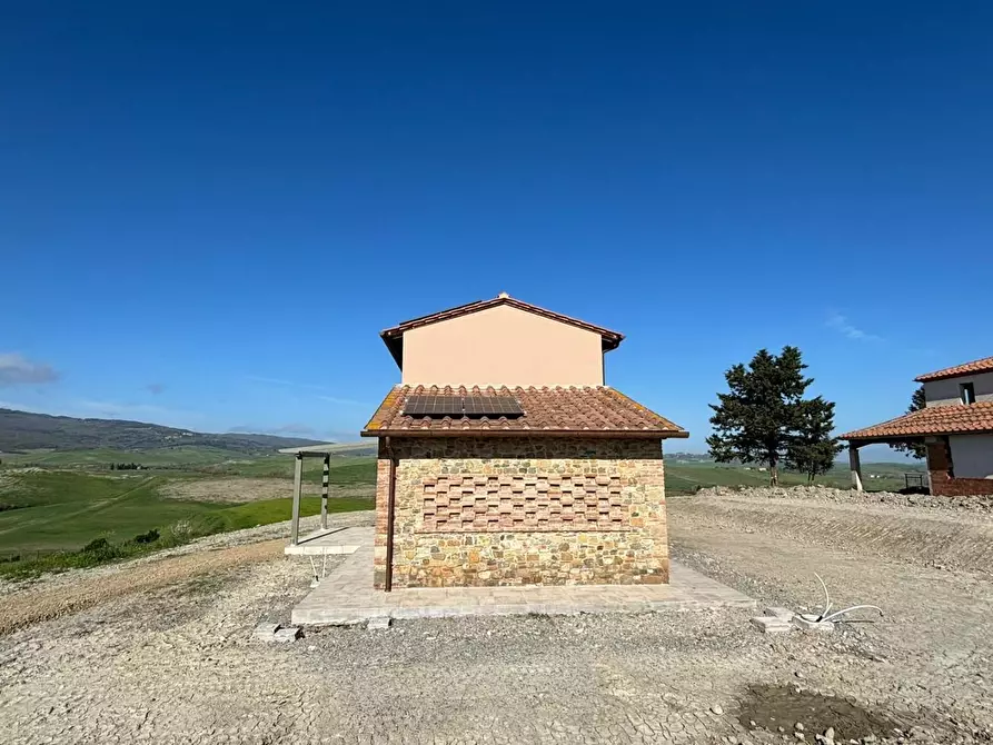 Immagine 5 di Villa in vendita  a Lajatico