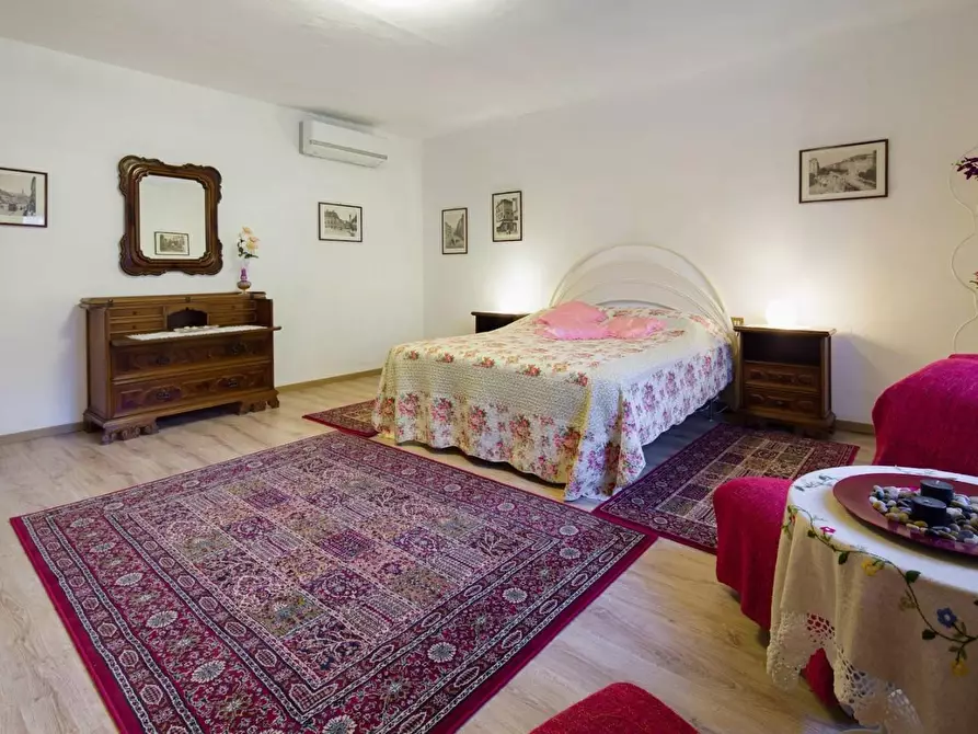 Immagine 32 di Casa colonica in vendita  a San Miniato