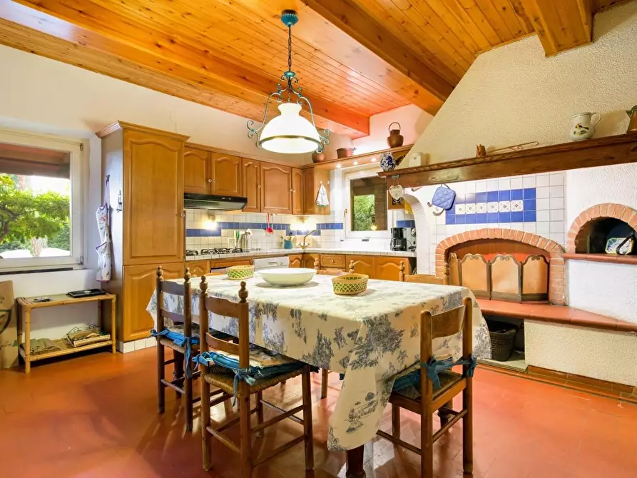 Immagine 28 di Casa colonica in vendita  a San Miniato