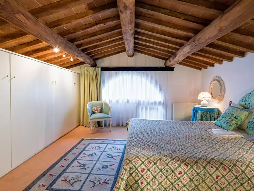 Immagine 50 di Casa colonica in vendita  a San Miniato