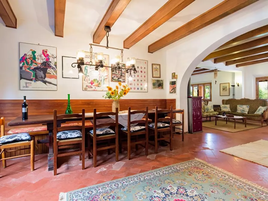 Immagine 26 di Casa colonica in vendita  a San Miniato