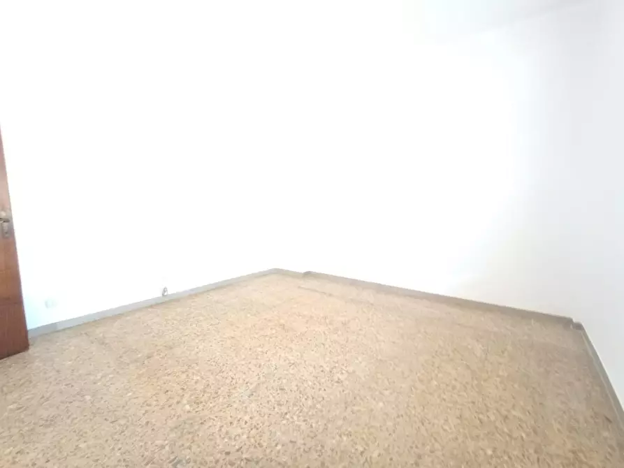 Immagine 8 di Appartamento in vendita  a Carrara