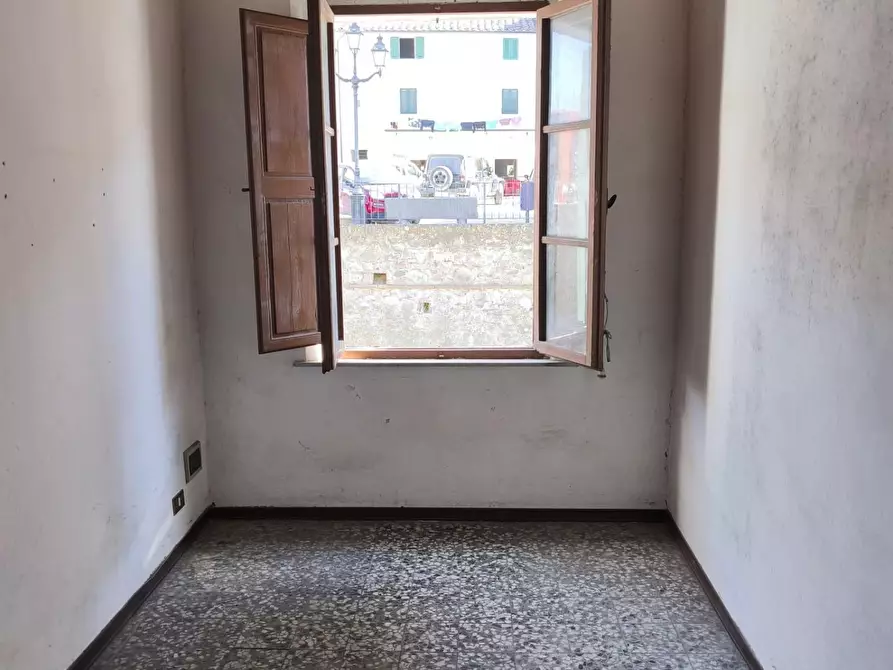 Immagine 7 di Appartamento in vendita  a Peccioli