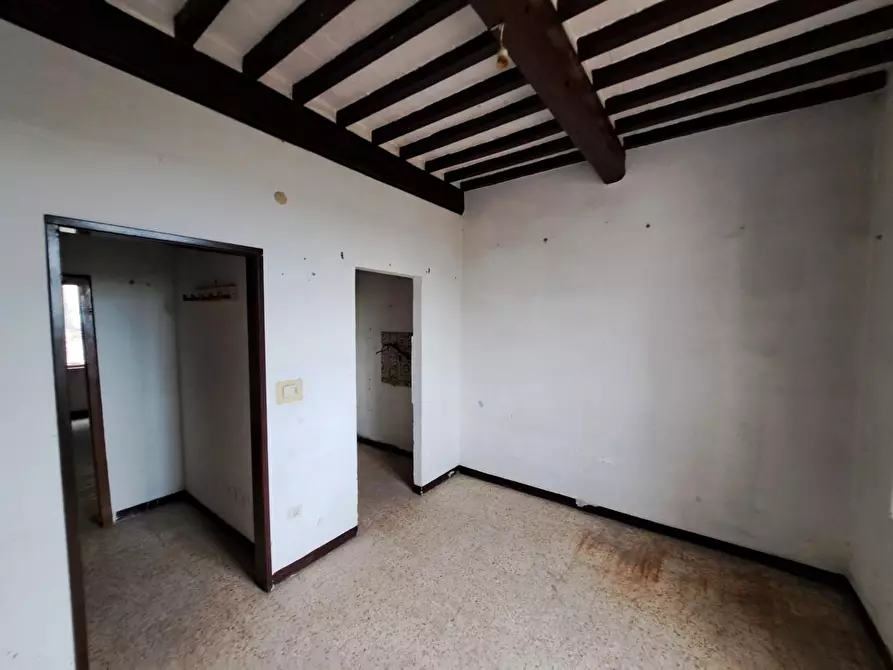 Immagine 9 di Appartamento in vendita  a Peccioli