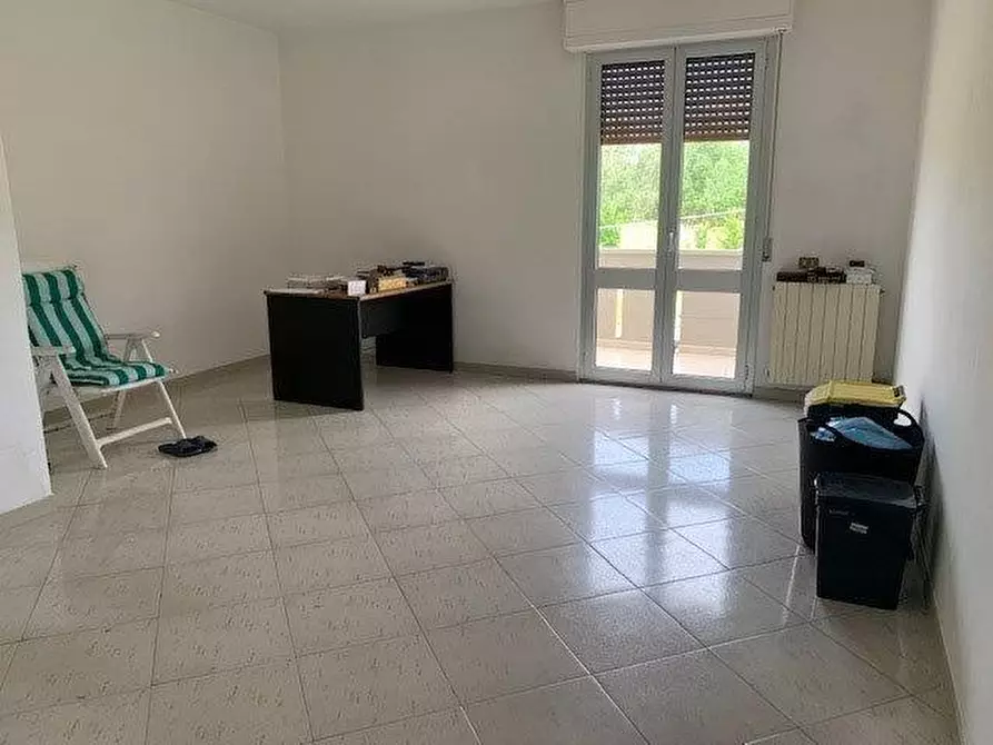 Immagine 11 di Attività artigianale in vendita  a Vinci