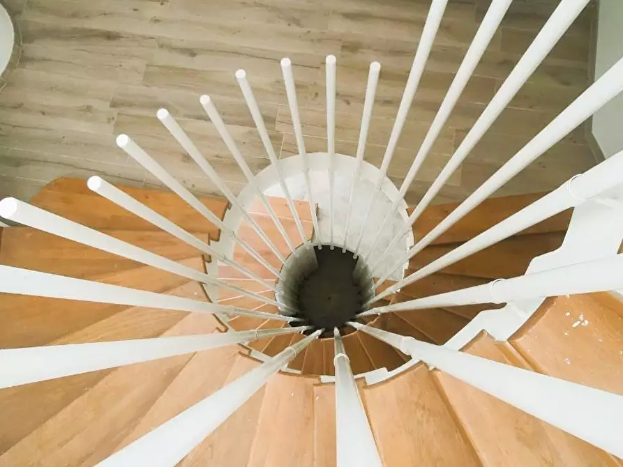 Immagine 33 di Casa bifamiliare in vendita  a Montignoso