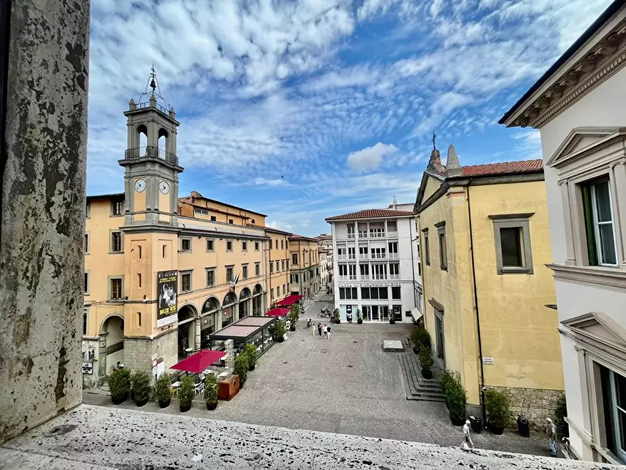 Immagine 15 di Appartamento in vendita  a Pontedera