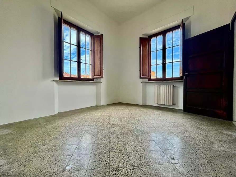 Immagine 10 di Appartamento in vendita  a Pontedera