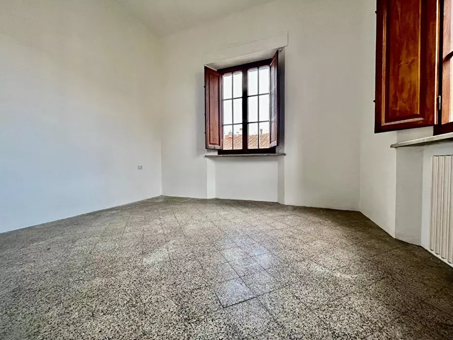 Immagine 11 di Appartamento in vendita  a Pontedera