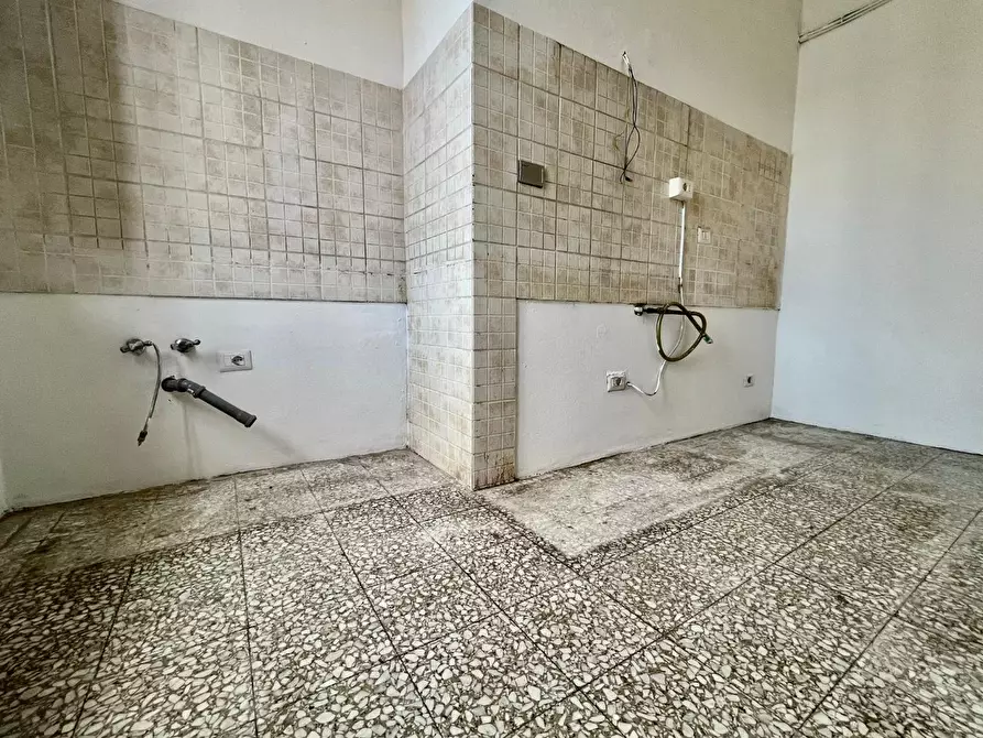 Immagine 8 di Appartamento in vendita  a Pontedera