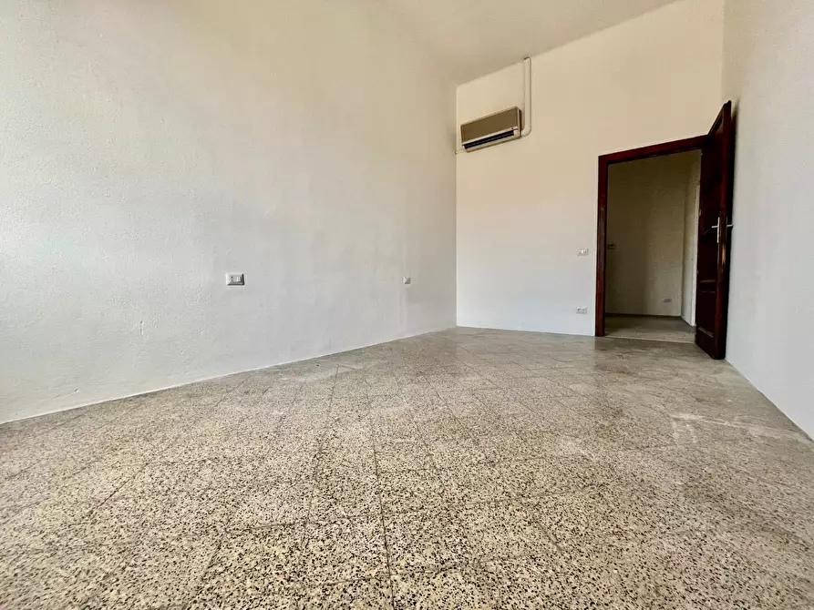 Immagine 4 di Appartamento in vendita  a Pontedera