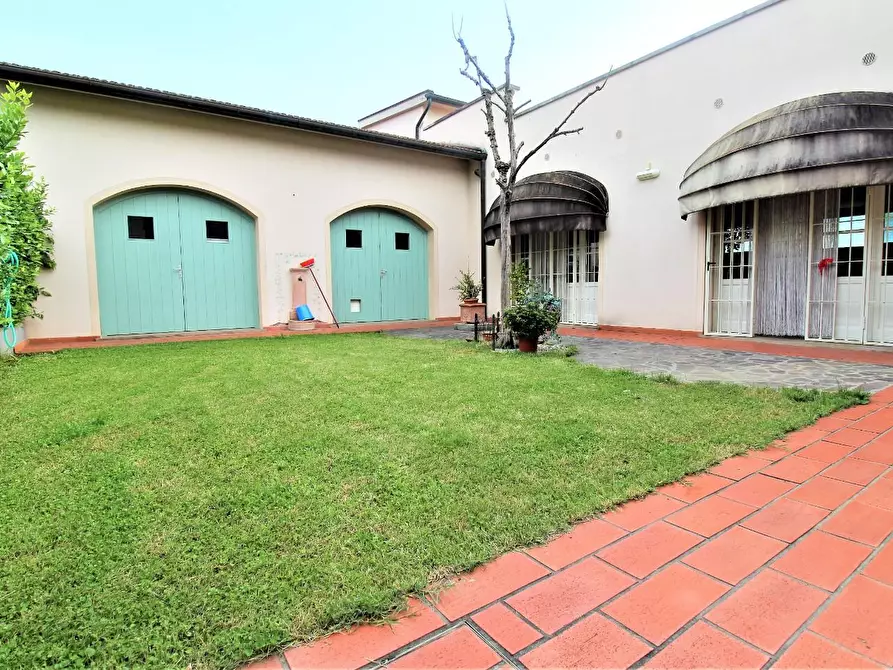 Immagine 15 di Loft/Open space in vendita  a Capannoli