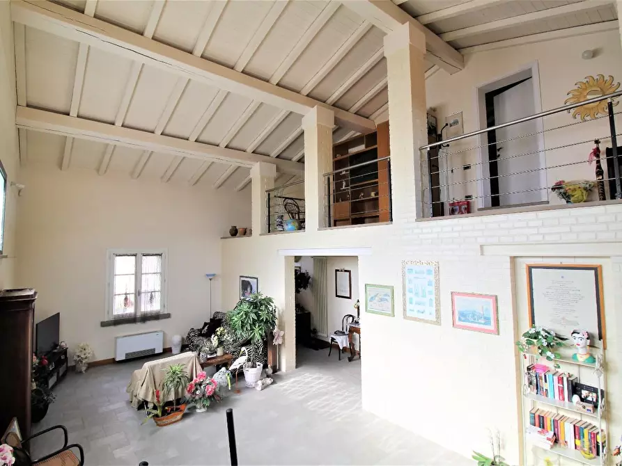 Immagine 16 di Loft/Open space in vendita  a Capannoli