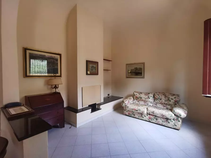 Immagine 1 di Villa in vendita  a San Giuliano Terme