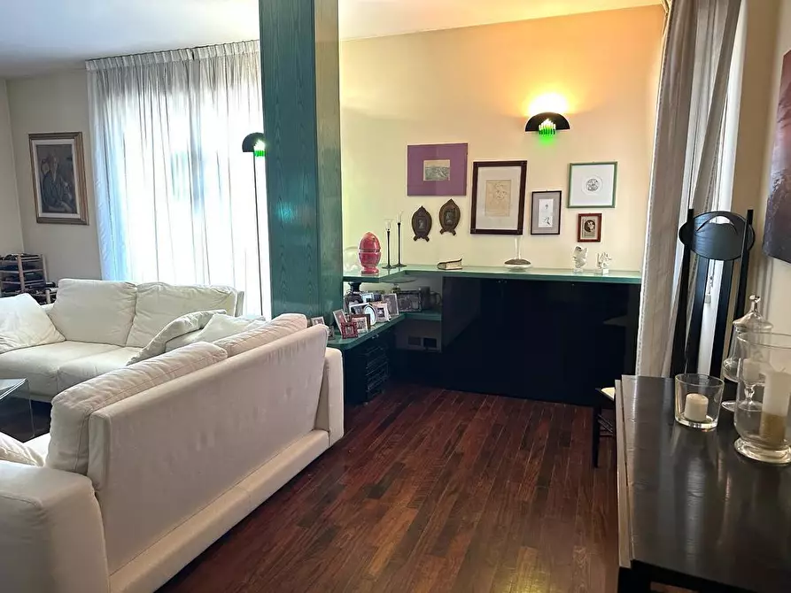 Immagine 42 di Mansarda in vendita  a Empoli