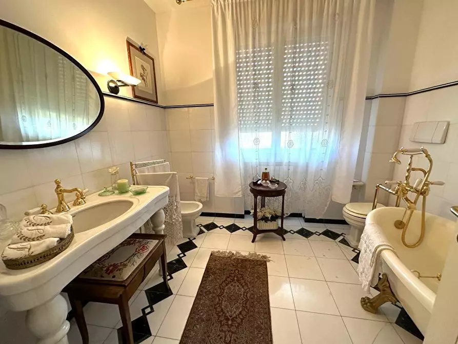 Immagine 30 di Mansarda in vendita  a Empoli