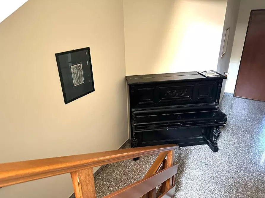 Immagine 11 di Mansarda in vendita  a Empoli