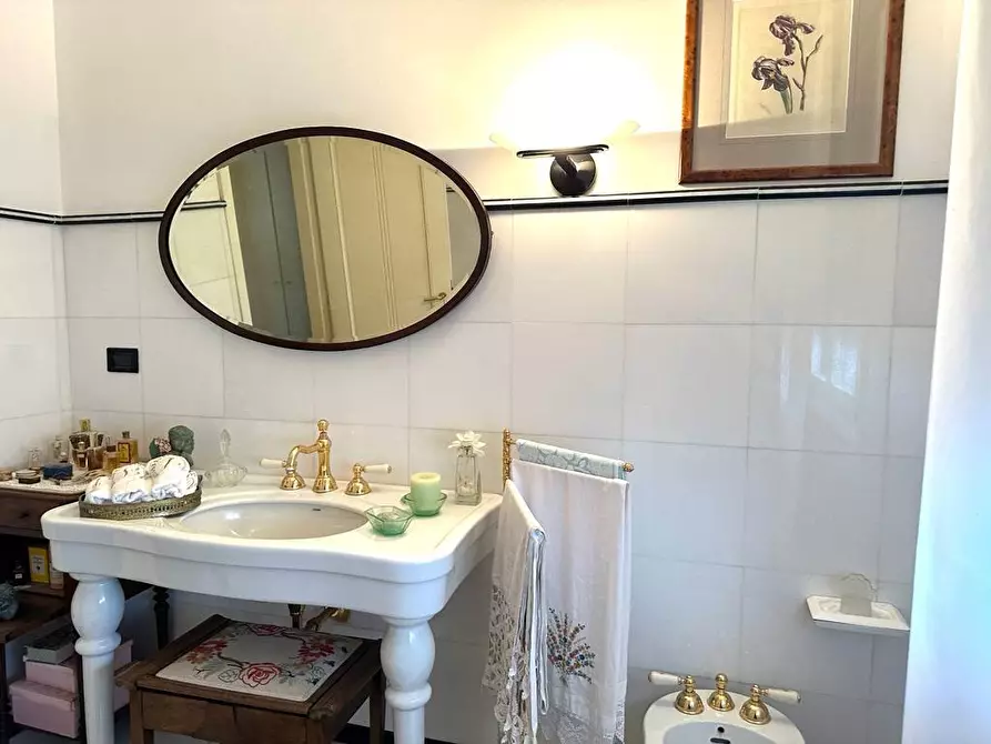 Immagine 33 di Mansarda in vendita  a Empoli