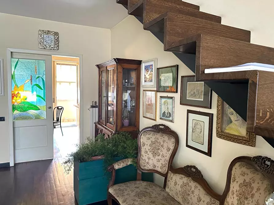 Immagine 11 di Appartamento in vendita  a Empoli