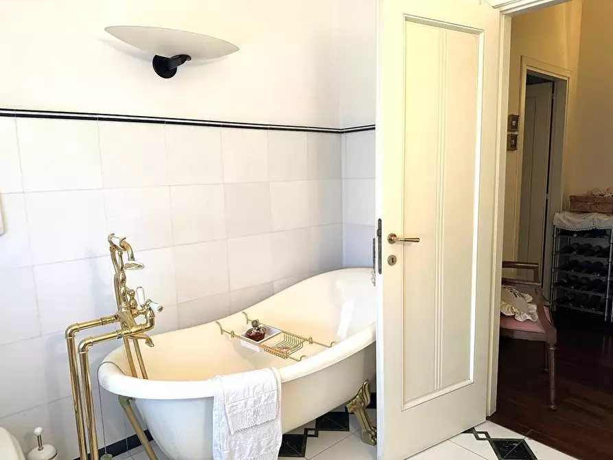 Immagine 5 di Mansarda in vendita  a Empoli