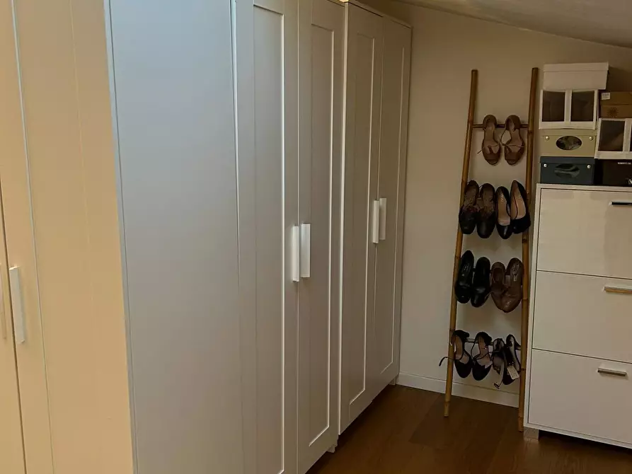 Immagine 22 di Appartamento in vendita  a Massa