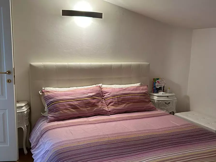 Immagine 17 di Appartamento in vendita  a Massa