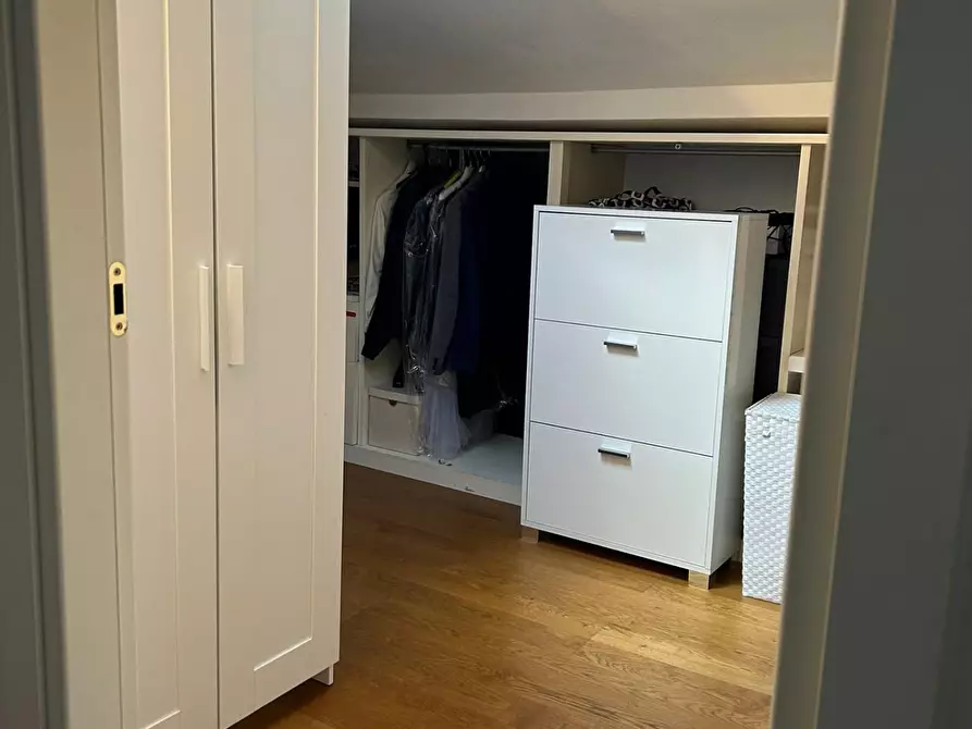 Immagine 23 di Appartamento in vendita  a Massa