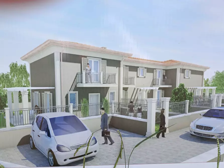 Immagine 12 di Casa semindipendente in vendita  a Castelnuovo Magra