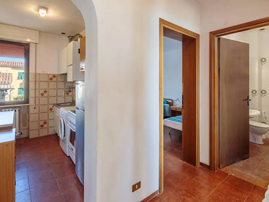 Immagine 10 di Appartamento in vendita  a Pisa