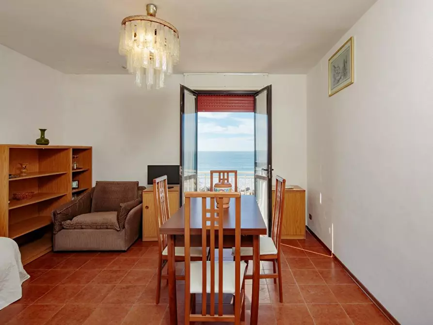 Immagine 13 di Appartamento in vendita  a Pisa