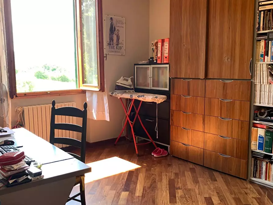 Immagine 16 di Villetta a schiera in vendita  a Lastra A Signa