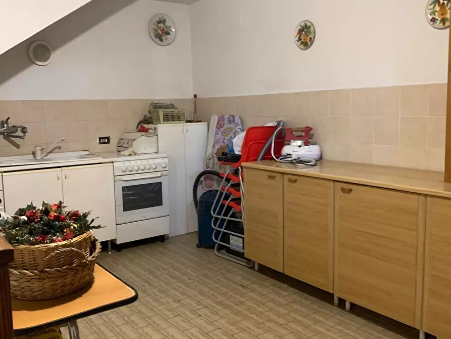 Immagine 27 di Villetta a schiera in vendita  a Lastra A Signa