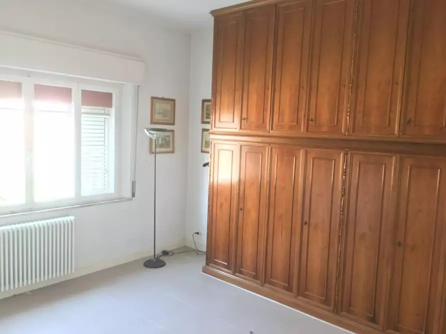 Immagine 10 di Villa in vendita  a Cascina