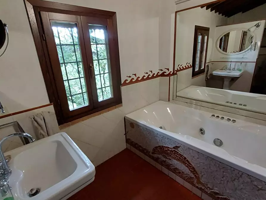 Immagine 27 di Rustico / casale in vendita  a Pontedera