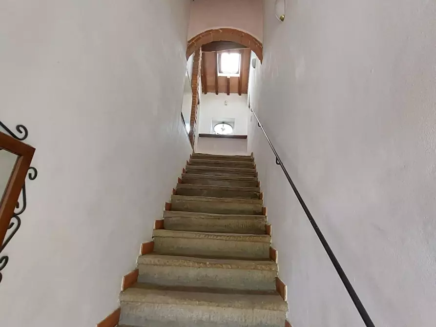 Immagine 38 di Rustico / casale in vendita  a Pontedera