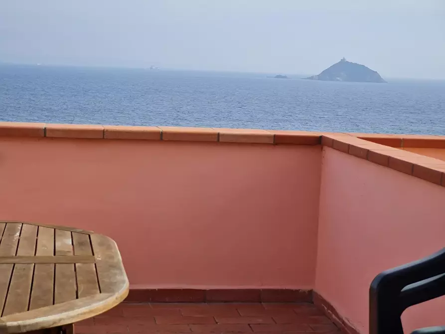 Immagine 22 di Appartamento in vendita  a Rio Marina