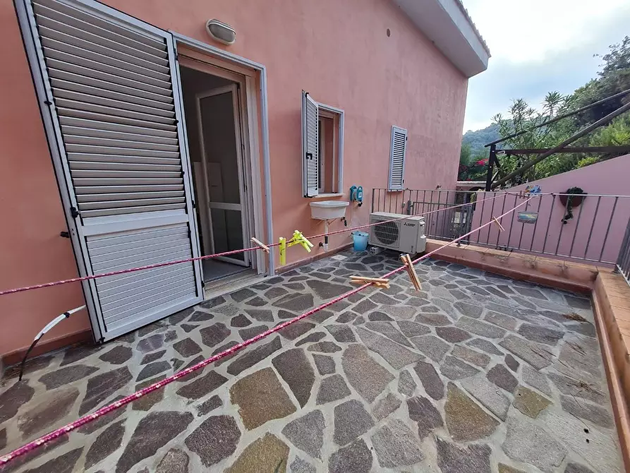 Immagine 9 di Appartamento in vendita  a Rio Marina