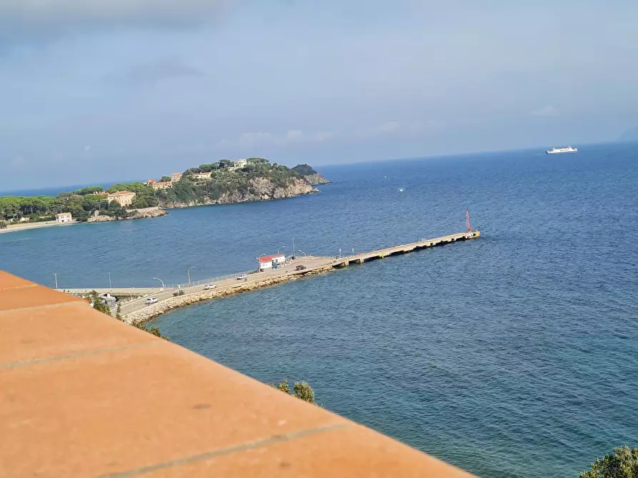 Immagine 13 di Appartamento in vendita  a Rio Marina