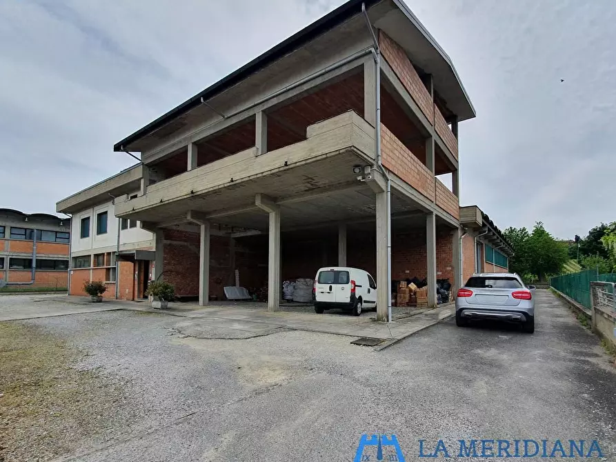 Immagine 8 di Capannone industriale in vendita  a Cerreto Guidi