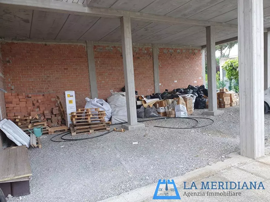 Immagine 9 di Capannone industriale in vendita  a Cerreto Guidi