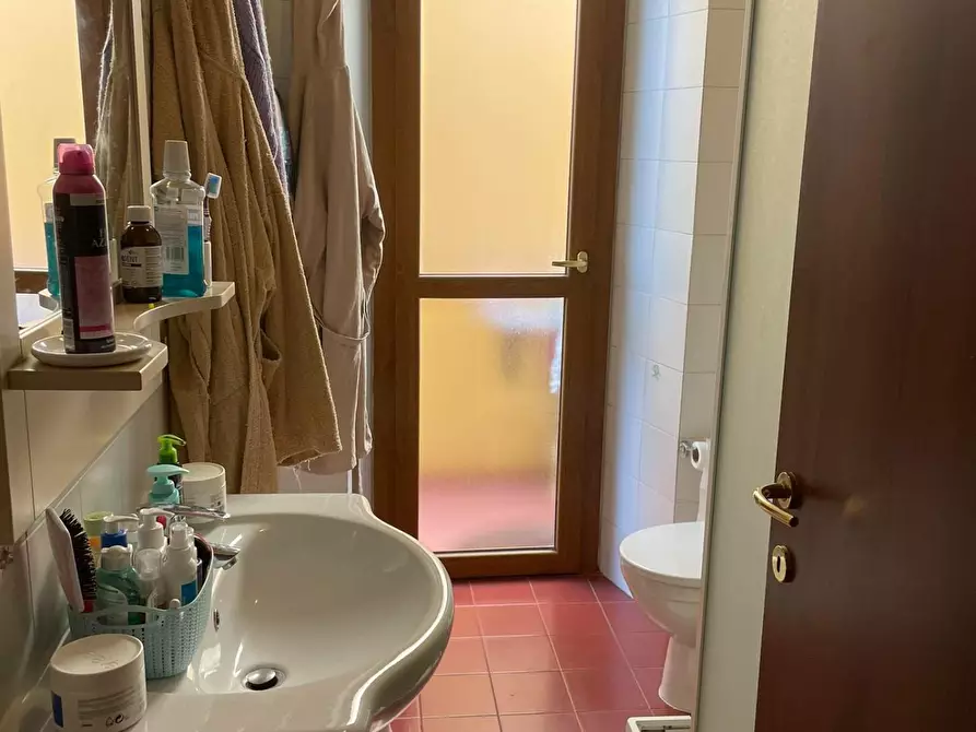 Immagine 27 di Appartamento in vendita  a Pisa