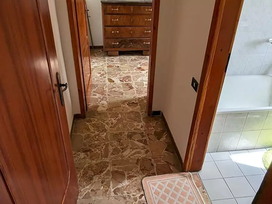 Immagine 7 di Casa semindipendente in vendita  a Cerreto Guidi